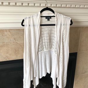 Off-White sleeveless coverup